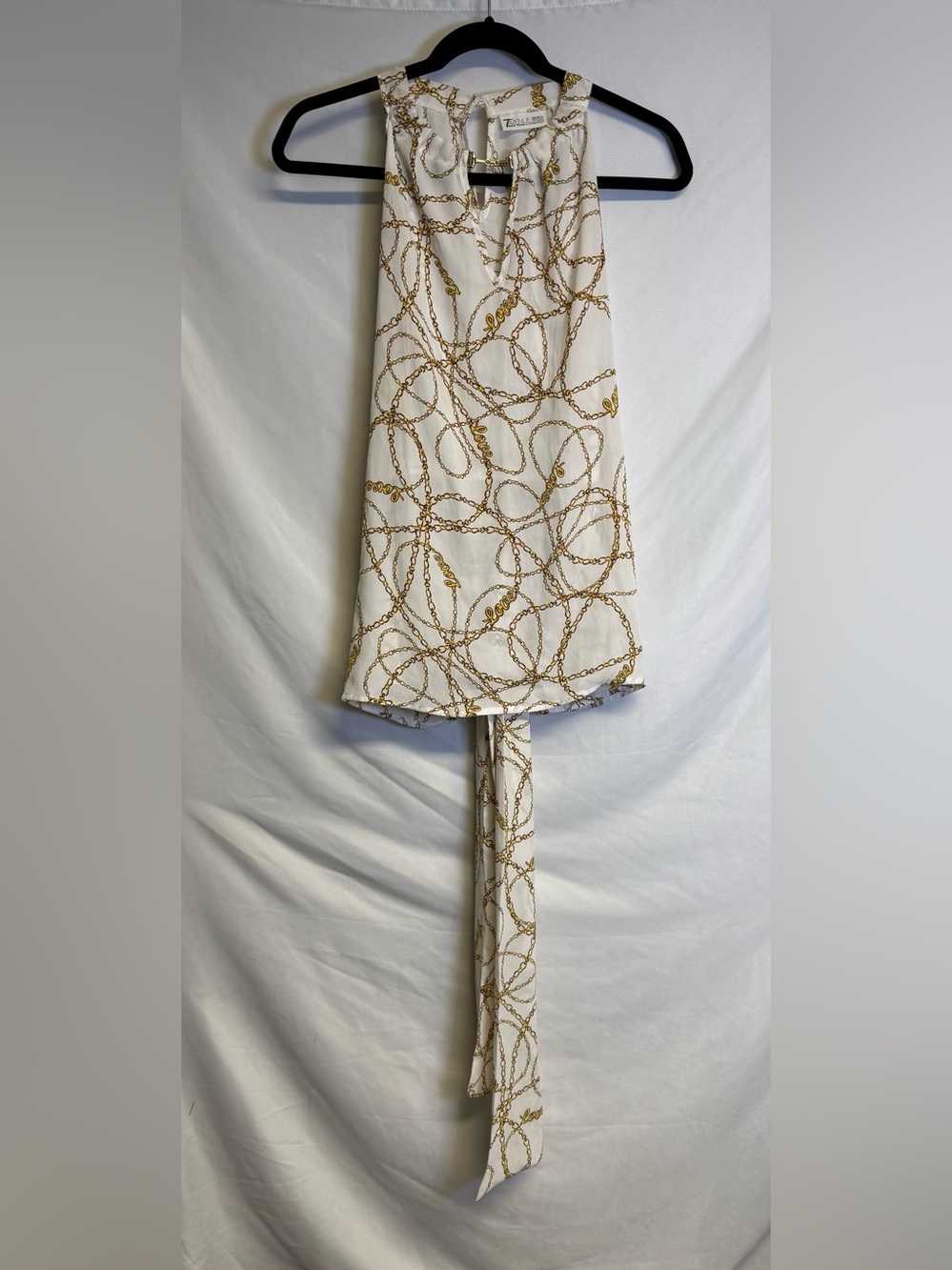 Sleeveless Cream Chain-Print Halter Blouse with back tie
